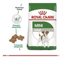 Alimento Royal Canin Size Health Nutrition Mini Adulto Para Perro Adulto De Raza Pequeña Sabor Pollo